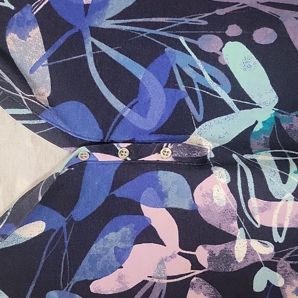 Karen Scott Size 3X Blue Floral Henley Style Long Sleeve Top, Gently Used Cond. - Picture 2 of 9